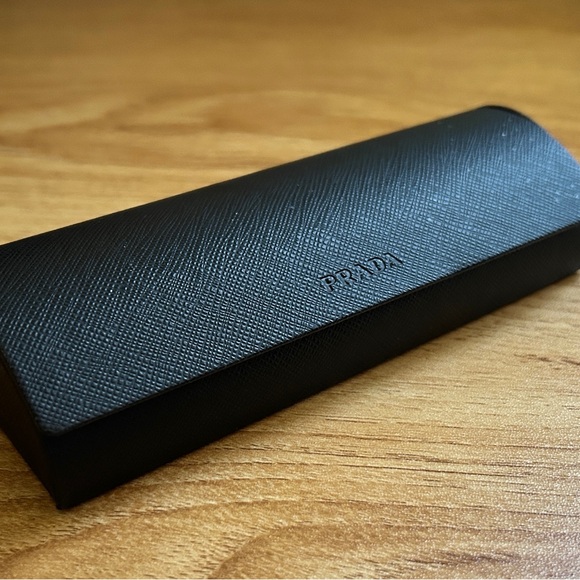 RARE translucent beige PRADA eyewear - Picture 12 of 13